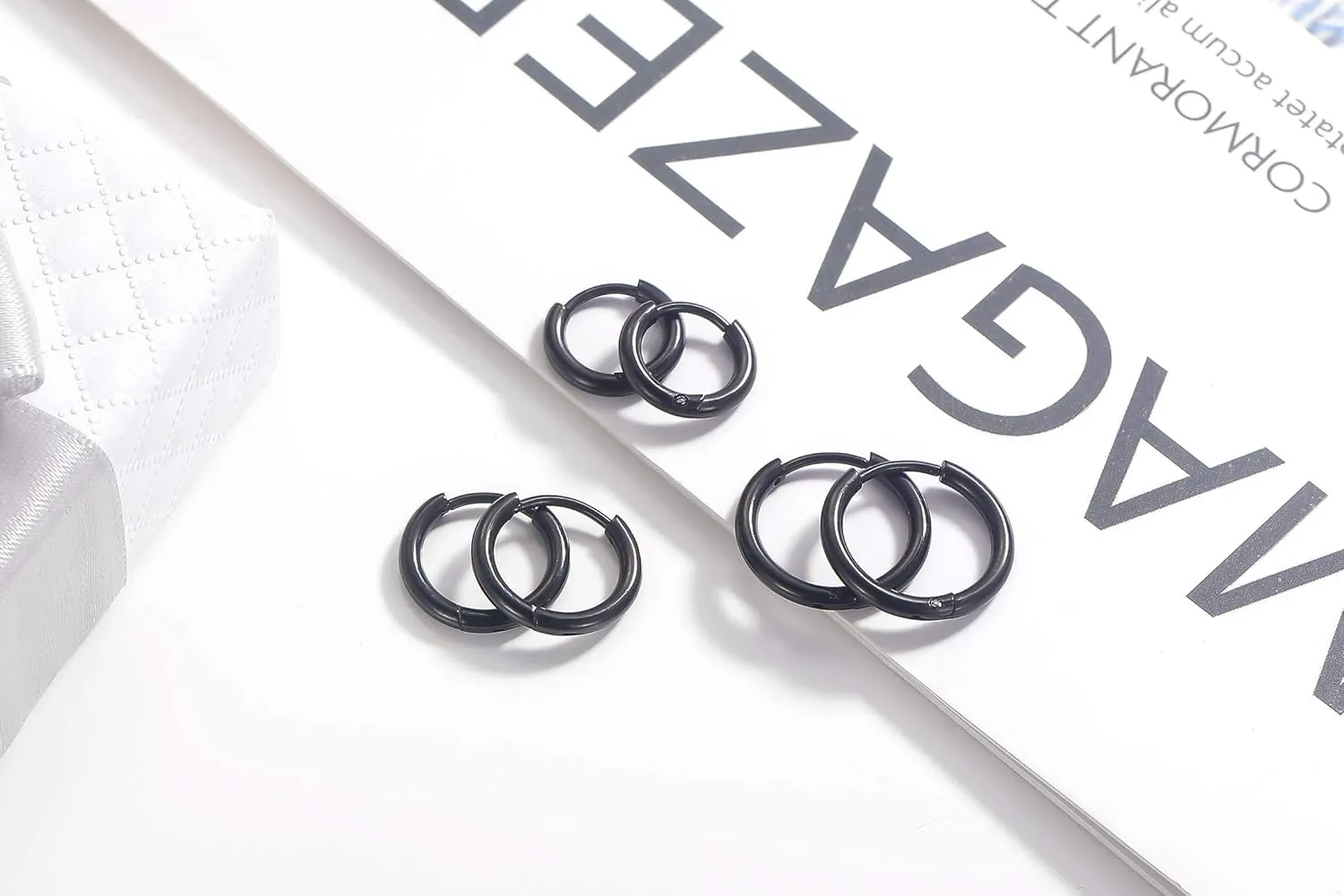 316L Surgical stainless steel hoop earrings 8mm/10mm/12mm Hypoallergenic Huggie Earrings Small Hoop Sliver Black Sleeper Earrings For Women Men