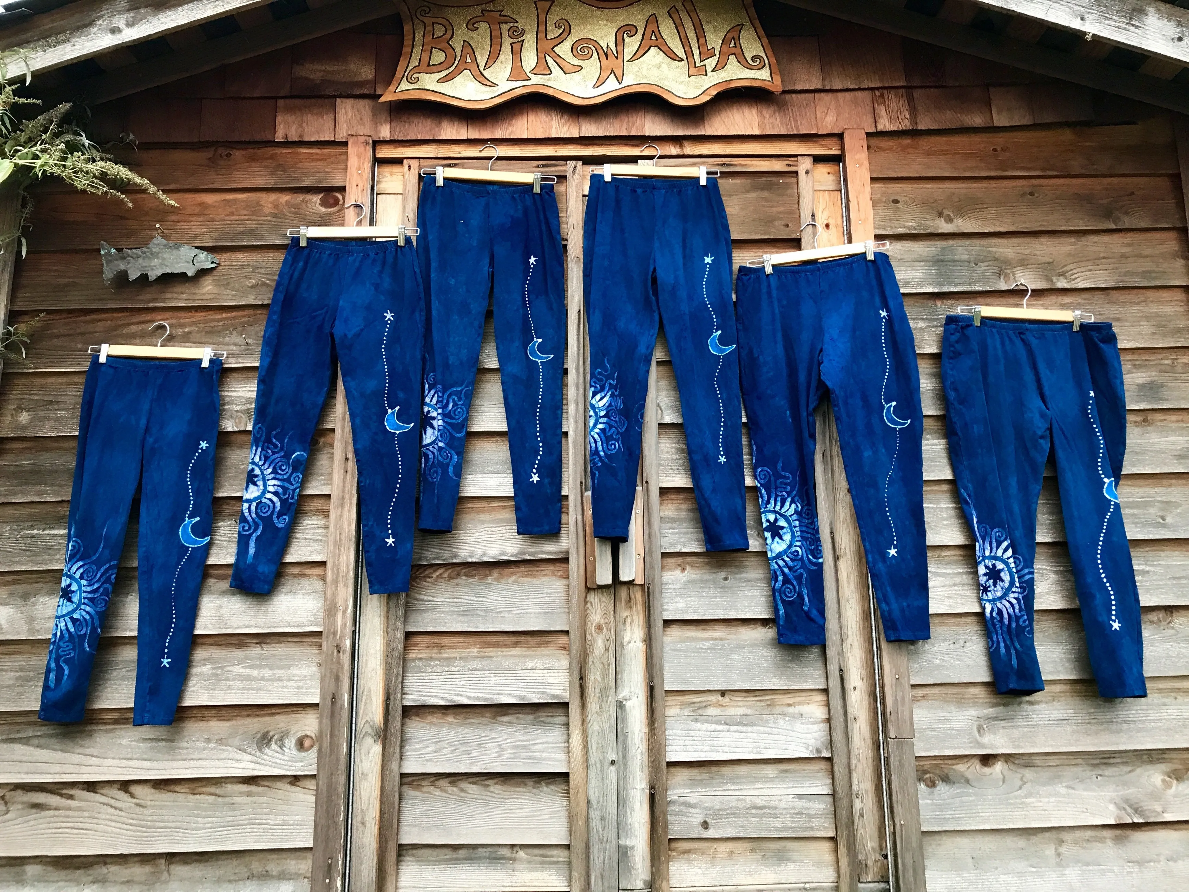 Blue Moon and Stars Batik Leggings